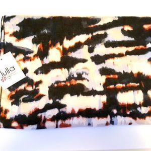 LULLA BY BINDYA BEIGE AND BLUE CASHMERE SCARF